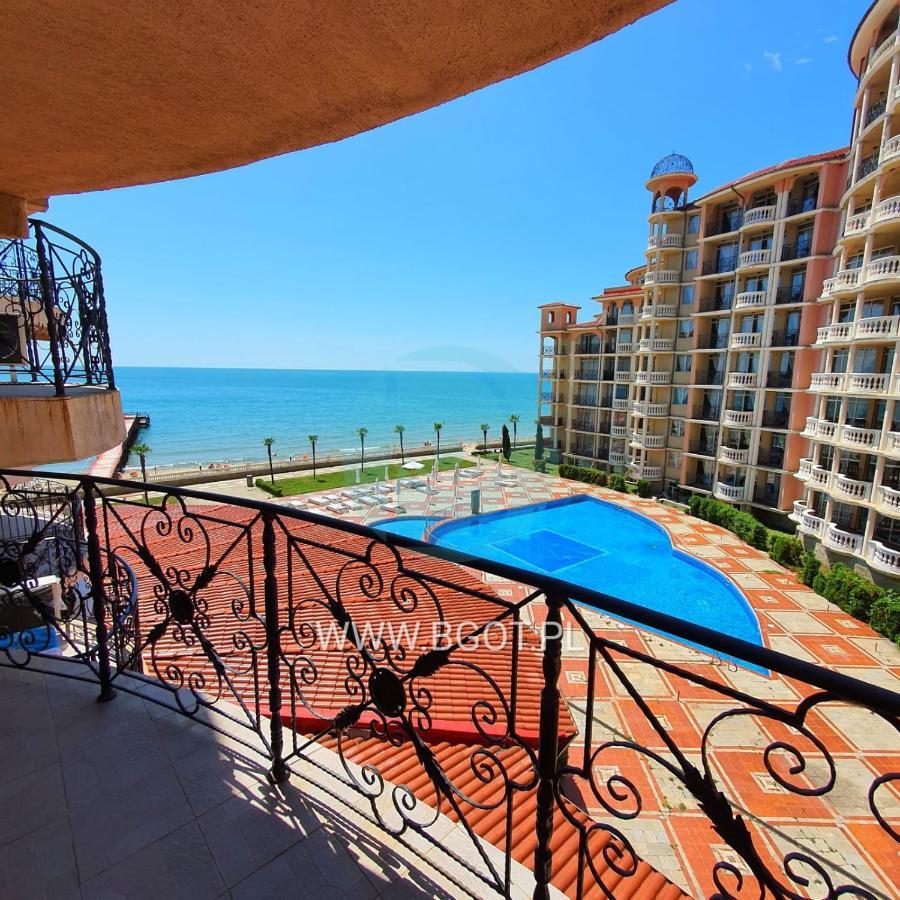 Andalucia Beach - Sea Viev Apartments Elenite Buitenkant foto